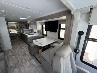 2026 Thor Motor Coach Palazzo GT - Photo 14