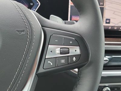 2026 BMW X5 — photo 23 view