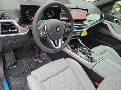 2026 BMW X5 — photo 15 view