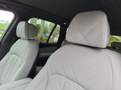 2026 BMW X5 — photo 16 view