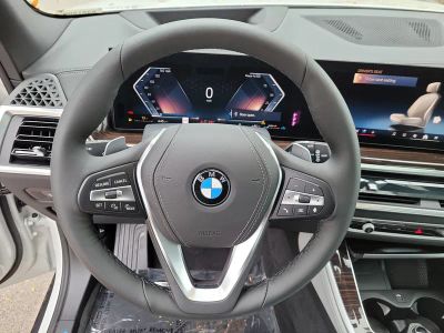 2026 BMW X5 — photo 21 view