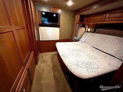2016 Winnebago Adventurer - Photo 18