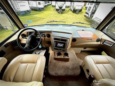 2016 Winnebago Adventurer - Photo 7