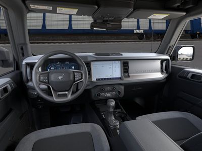 2026 Ford Bronco - Photo 12