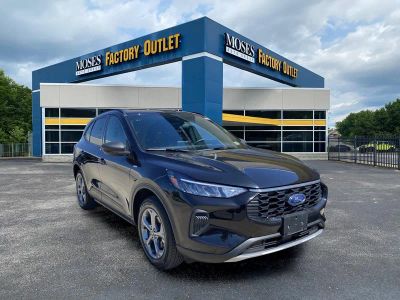 2025 Ford Escape — rear three-quarter view