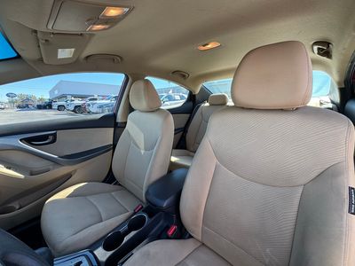 2013 Hyundai Elantra GLS - Photo 17