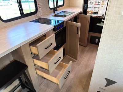 2026 Ember RV E Series - Photo 24