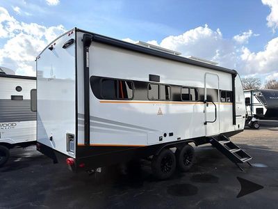 2026 Ember RV E Series - Photo 3