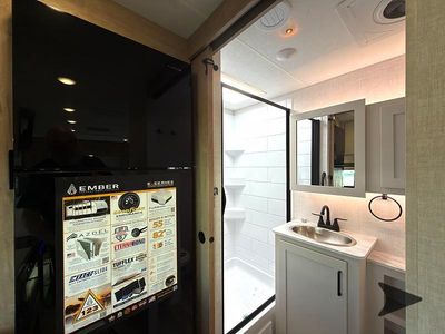 2026 Ember RV E Series - Photo 14