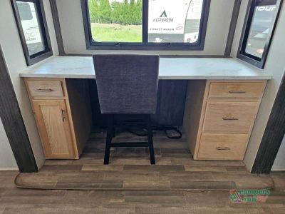 2019 Forest River RV Cardinal — photo 25 view