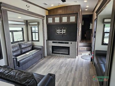 2019 Forest River RV Cardinal — photo 28 view