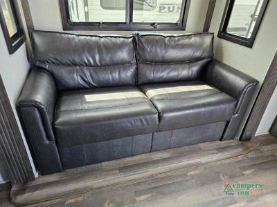 2019 Forest River RV Cardinal — photo 31 view