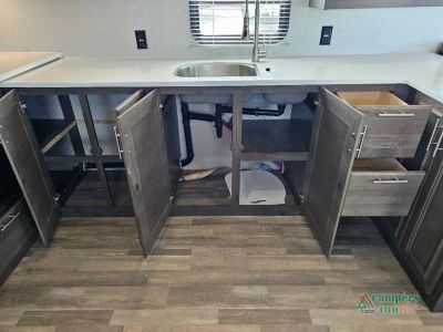 2019 Forest River RV Cardinal — photo 16 view