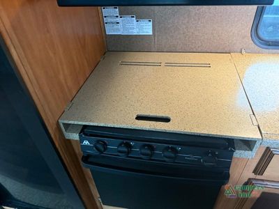 2015 Shasta RVs Phoenix — photo 12 view