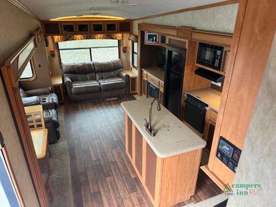 2015 Shasta RVs Phoenix — photo 36 view