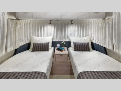 2026 Airstream Globetrotter - Photo 4
