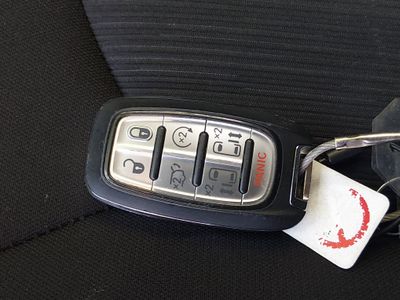 2023 Chrysler Voyager — photo 15 view