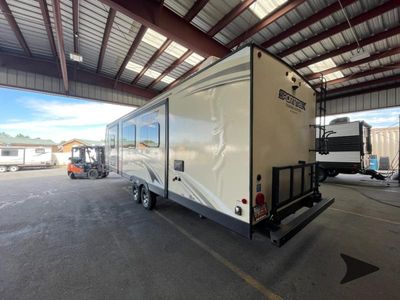2021 Venture RV SportTrek - Photo 3