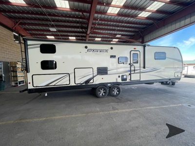 2021 Venture RV SportTrek - Photo 8