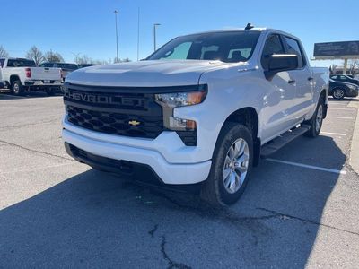 2026 Chevrolet Silverado 1500 — side profile view