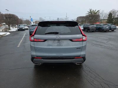 2023 Honda CR-V Hybrid Sport Touring — photo 7 view