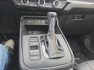 2023 Honda CR-V Hybrid Sport Touring — photo 18 view