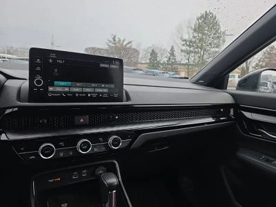 2023 Honda CR-V Hybrid Sport Touring — photo 20 view