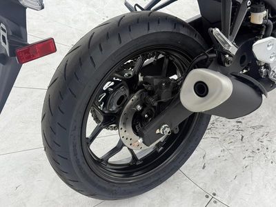 2026 Yamaha YZF-R3 - Photo 16