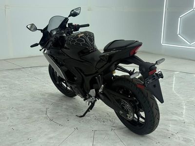 2026 Yamaha YZF-R3 - Photo 6