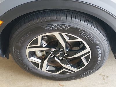 2025 Kia Sportage — photo 10 view