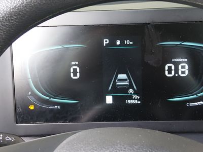 2025 Kia Sportage — photo 14 view