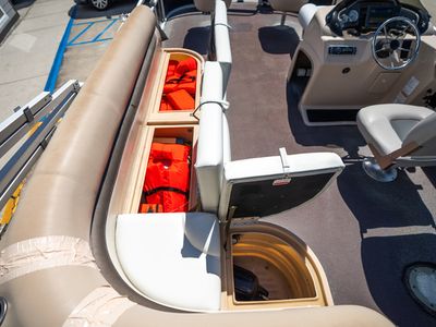 2015 Sun Tracker PARTY BARGE 20 DLX - Photo 20