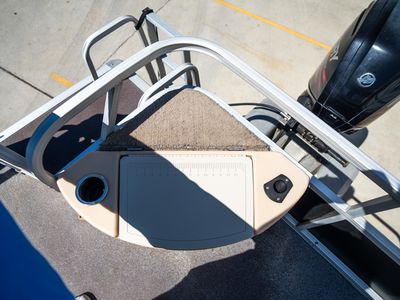 2015 Sun Tracker PARTY BARGE 20 DLX - Photo 26
