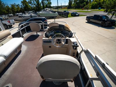 2015 Sun Tracker PARTY BARGE 20 DLX - Photo 13