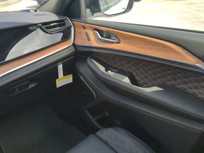 2026 Jeep Grand Cherokee — photo 20 view