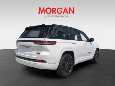 2026 Jeep Grand Cherokee — detail view