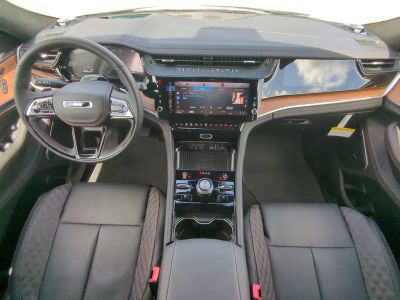 2026 Jeep Grand Cherokee — photo 18 view