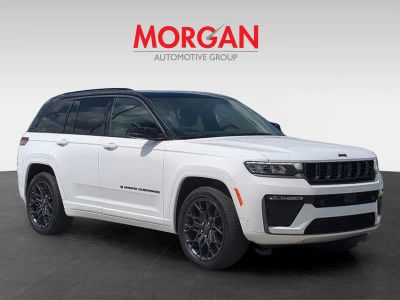 2026 Jeep Grand Cherokee — side profile view