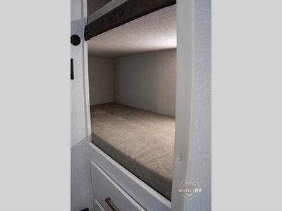 2026 Grand Design Transcend One - Photo 26