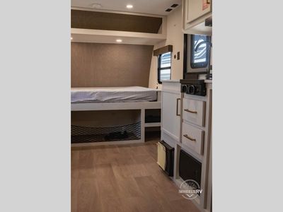 2026 Grand Design Transcend One - Photo 12