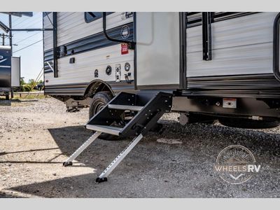 2026 Grand Design Transcend One - Photo 8