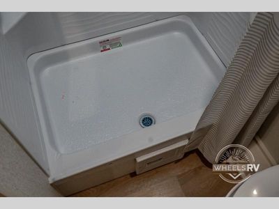 2026 Grand Design Transcend One - Photo 17