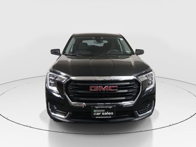 2024 GMC Terrain - Photo 2