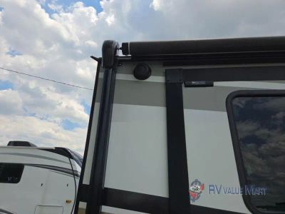 2022 Cruiser Radiance Ultra Lite — photo 17 view