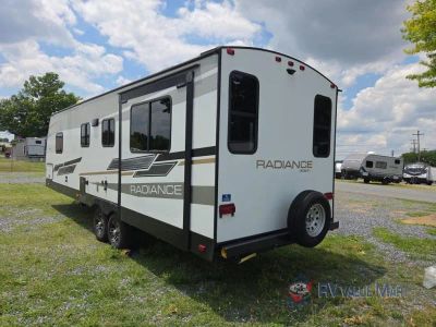 2022 Cruiser Radiance Ultra Lite — photo 7 view