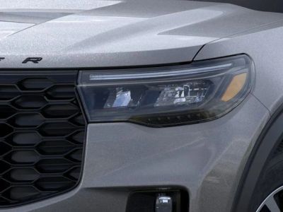 2026 Ford Explorer — photo 18 view