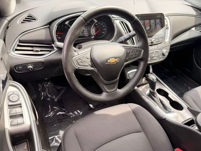 2018 Chevrolet Malibu LT - Photo 23
