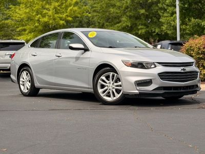 2018 Chevrolet Malibu LT - Photo 2