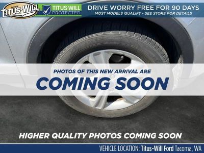 2013 Ford Escape — detail view