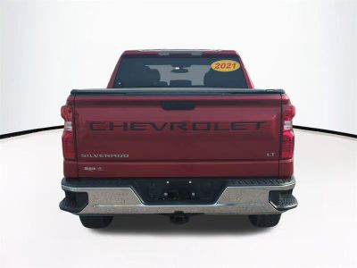 2021 Chevrolet Silverado 1500 — engine compartment view